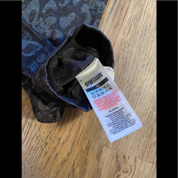 Gymshark high rise seamless animal print legging XL - Picture 3 of 5